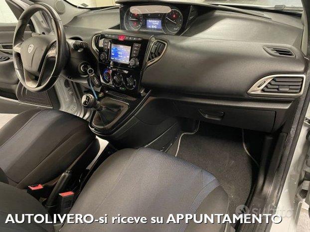 LANCIA Ypsilon 1.2 69 CV 5 porte GPL