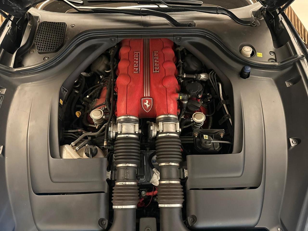 FERRARI CALIFORNIA 4.3 V8 DCT LIMITED