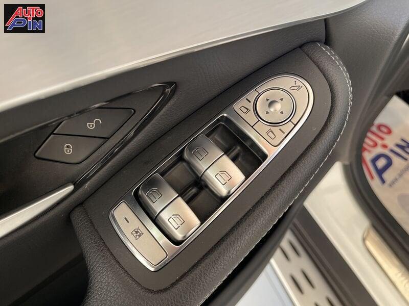 Mercedes-Benz GLC Coupé GLC 300 de 4Matic Plug-in hybrid Coupé Premium