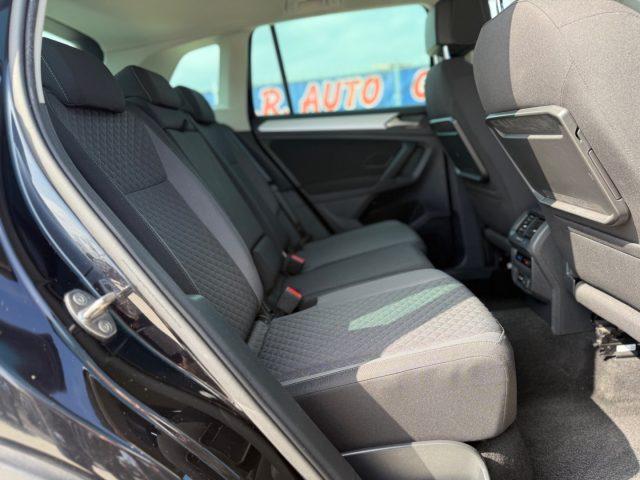 VOLKSWAGEN Tiguan R-LINE unicpro/GARANZIA 12 mesi