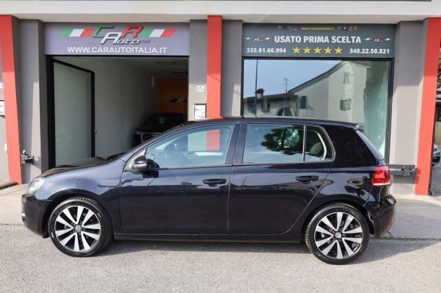 VOLKSWAGEN Golf VI 1.6 TDI 5Porte Highline 17" Cruise SensoriPark