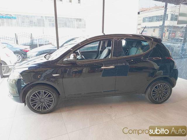 LANCIA Ypsilon 1.0 FireFly 5 porte S&S Hybrid Gold Plus