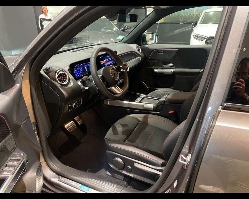 Mercedes-Benz EQB 250+ AMG Line Advanced