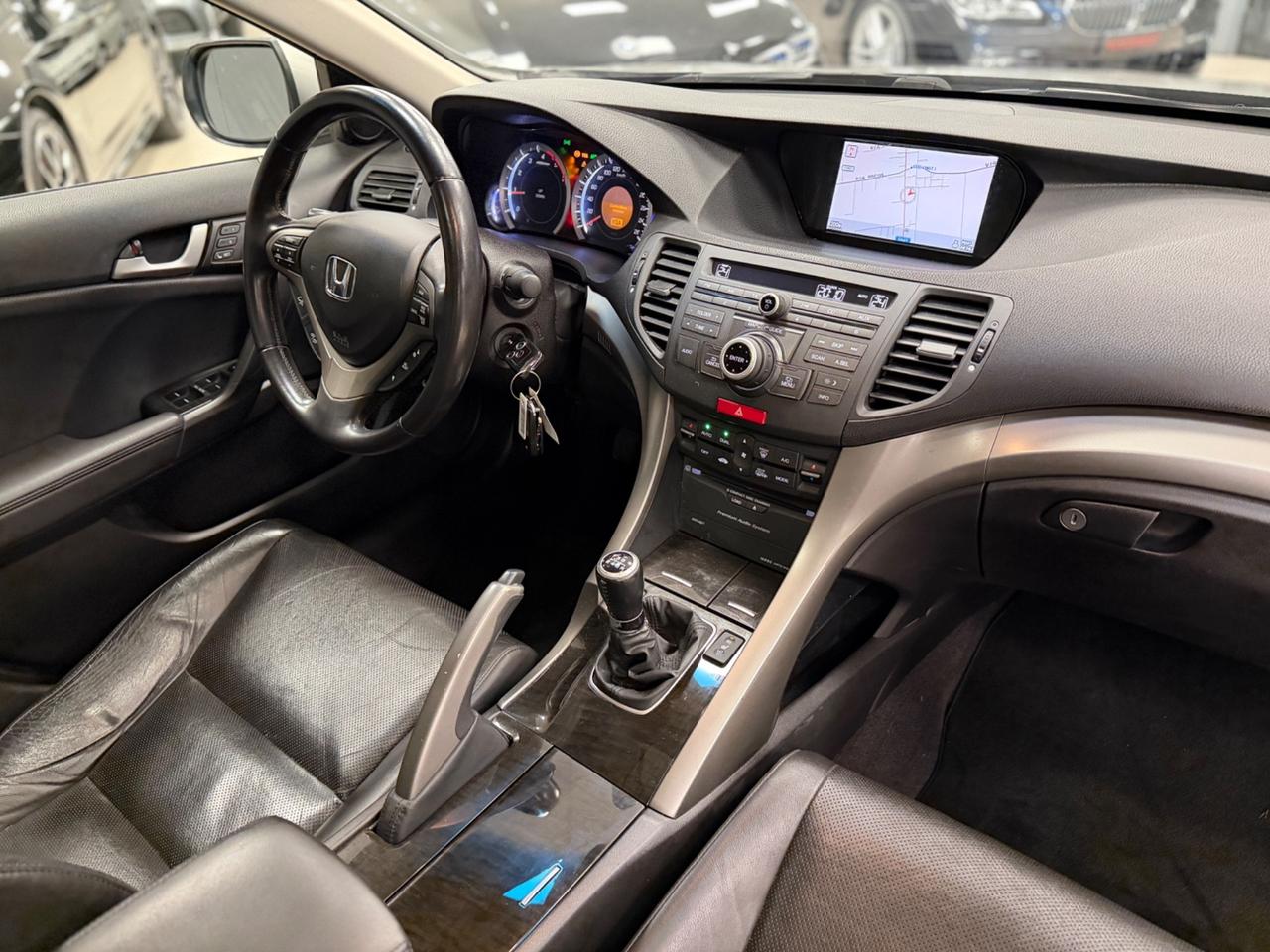 Honda Accord 2.2 i-CTDi Exec. 30th