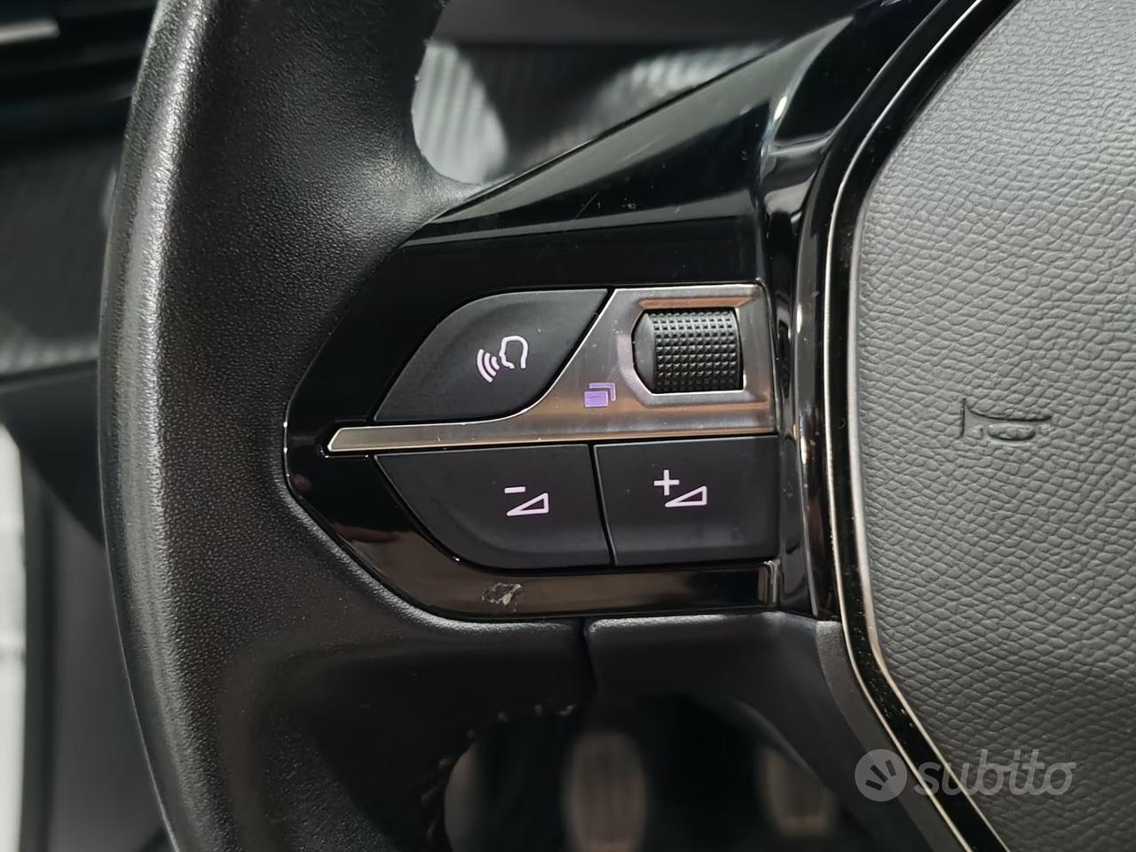 Peugeot 2008 PureTech 130 S&S EAT8 Allure 2022