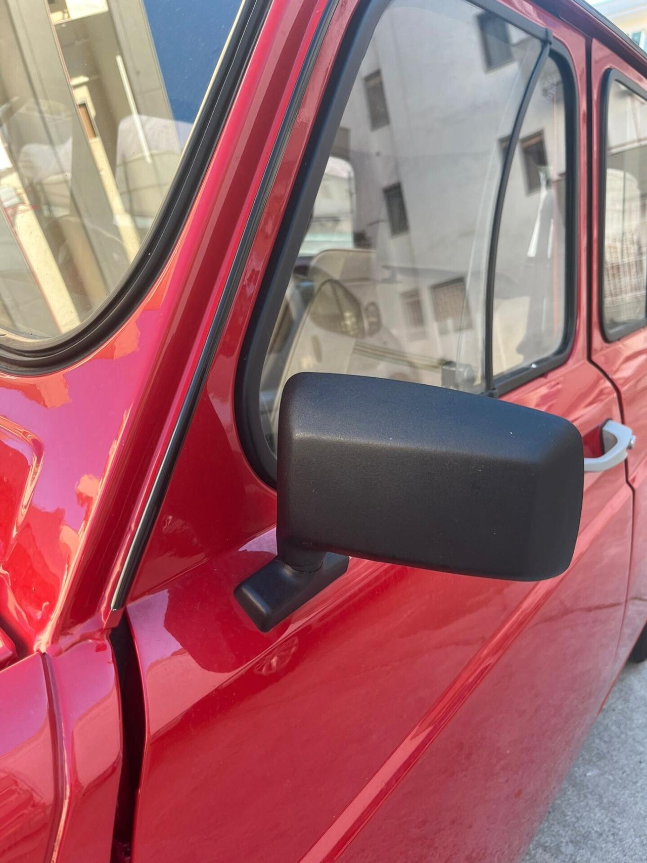 Renault 4 TL (112C00 1) - RESTAURATA IN MANIERA MANIACALE