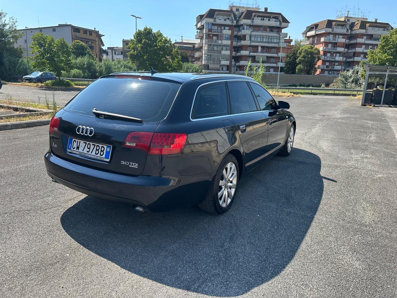 Audi A6 Avant 3.0 V6 TDI quattro