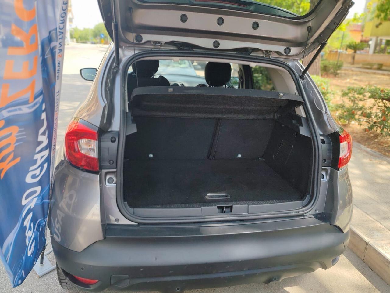 REANULT CAPTUR 1.5 DCi 90CV ZEN + NAVY
