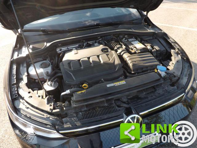 VOLKSWAGEN Golf 2.0 TDI 115 CV SCR Life in ordine di meccanica