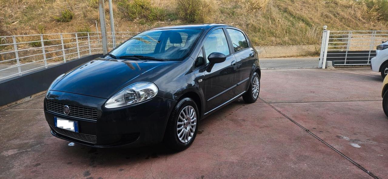 Fiat Grande Punto 1.3 MJT 90 CV 5 porte Dynamic