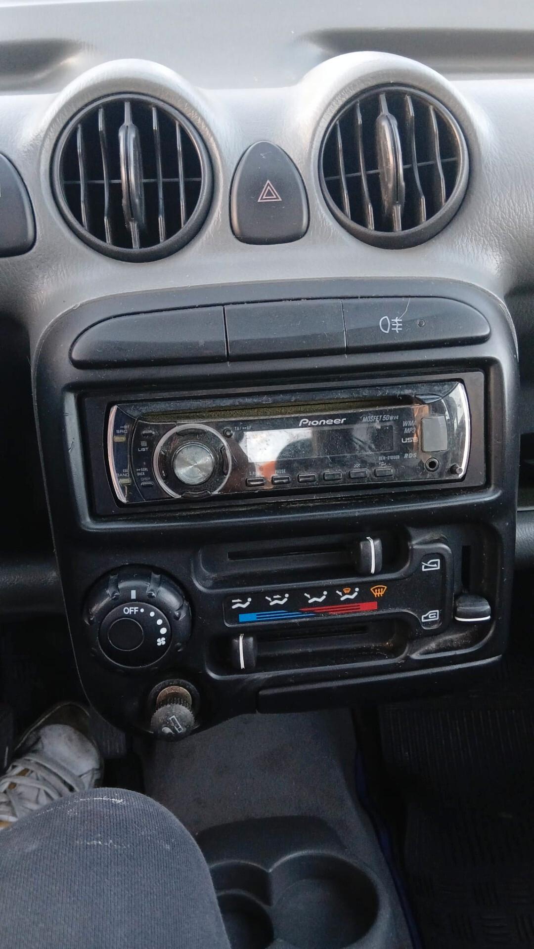 Hyundai Atos Prime 1.0 12V GLS Premium