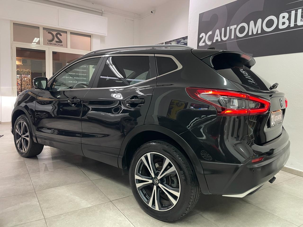 Nissan Qashqai N-Connecta / 1.5 dCi 115 CV / Cambio Automatico / Diesel