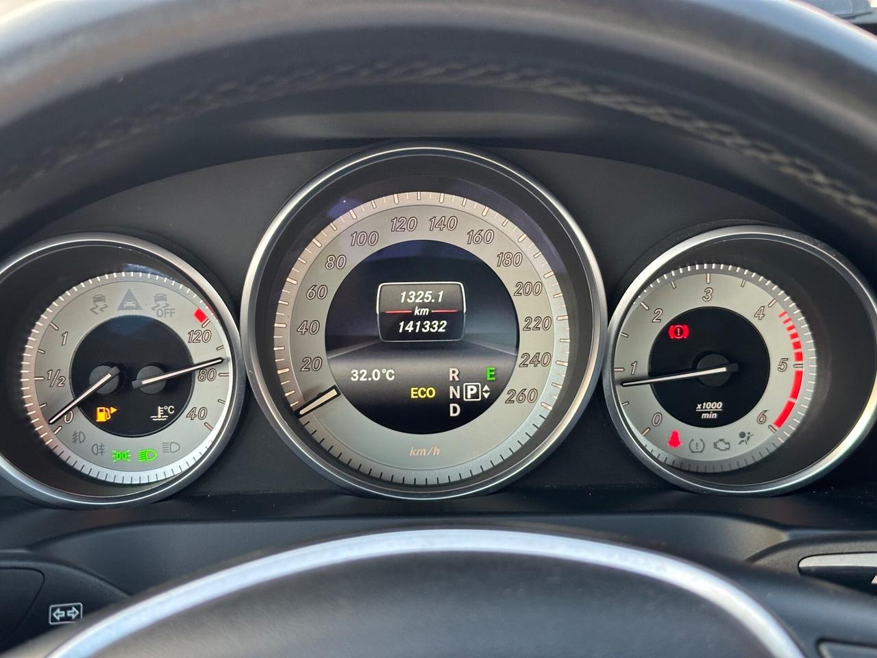 Mercedes Classe E AUT. 2.2 170CV Sport DA VETRINA