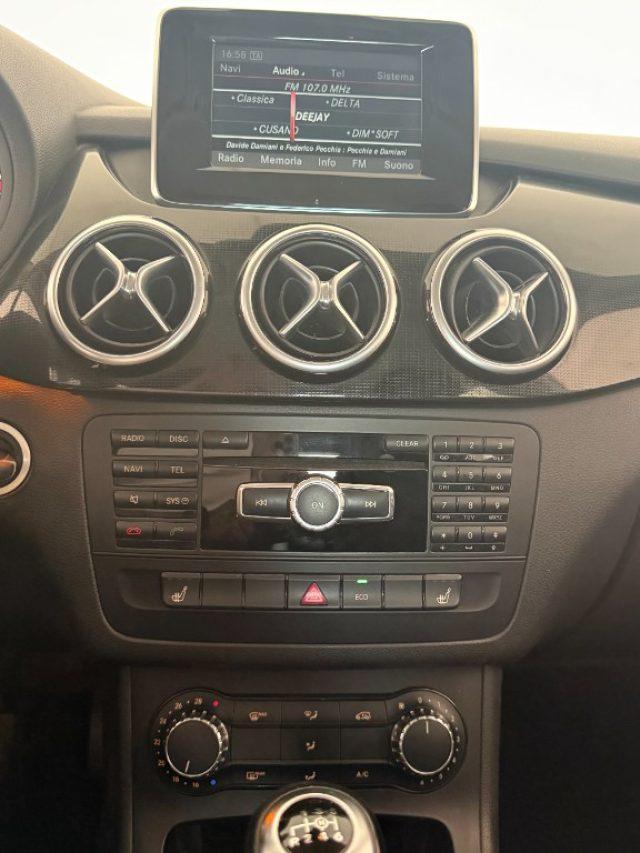 MERCEDES-BENZ B 180 Executive