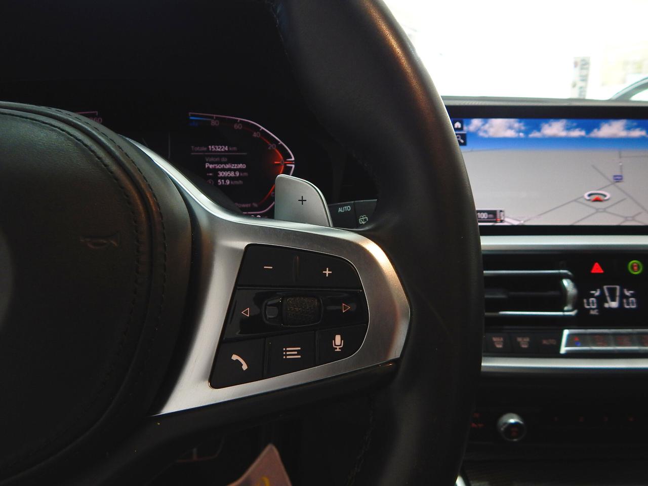 BMW 320 d Touring MSport Aut. TETTO-NAVI-PELLE-RADAR-LED