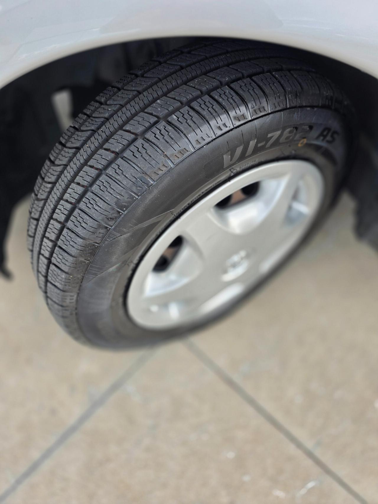 Opel Vectra 1.6cc 16V "CD"/101CV-74kW