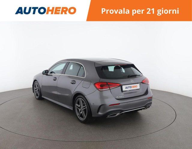 MERCEDES-BENZ A 200 d Automatic Premium