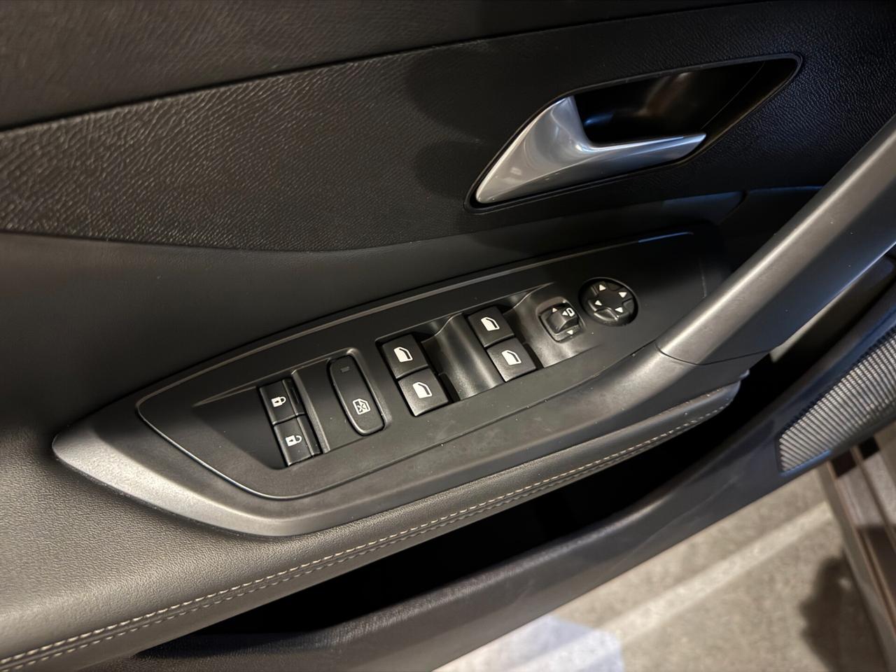 PEUGEOT 308 SW 1.5 BLUEHDI EAT8 ALLURE – 2023