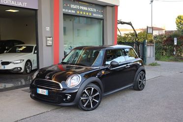 MINI One 1.6 16V One (55kW) 17" Ideale per NEOPATENTATI