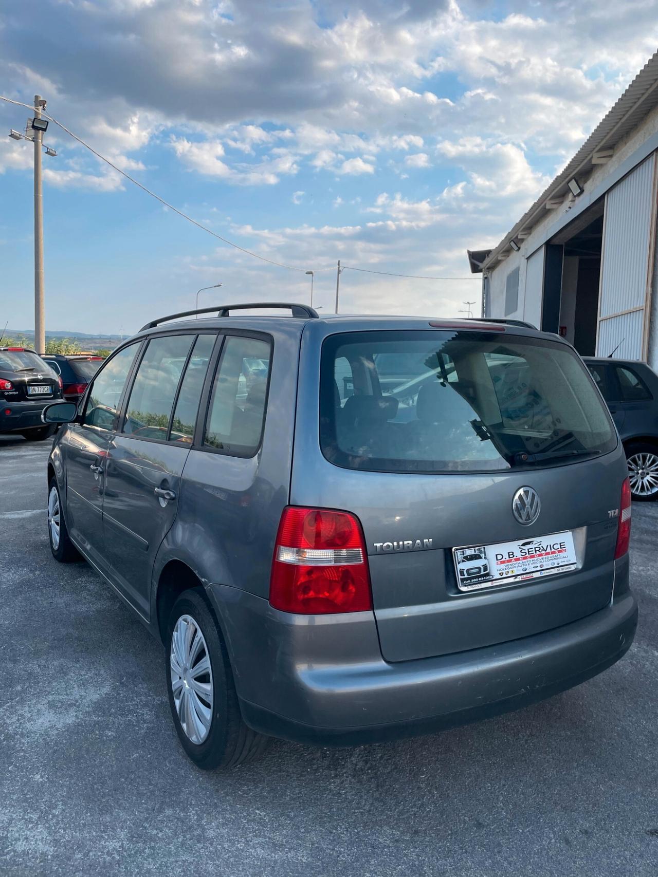 Volkswagen Touran