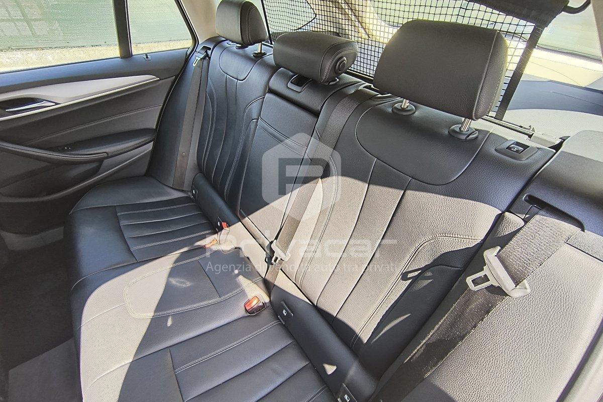 BMW 520d xDrive Touring Business