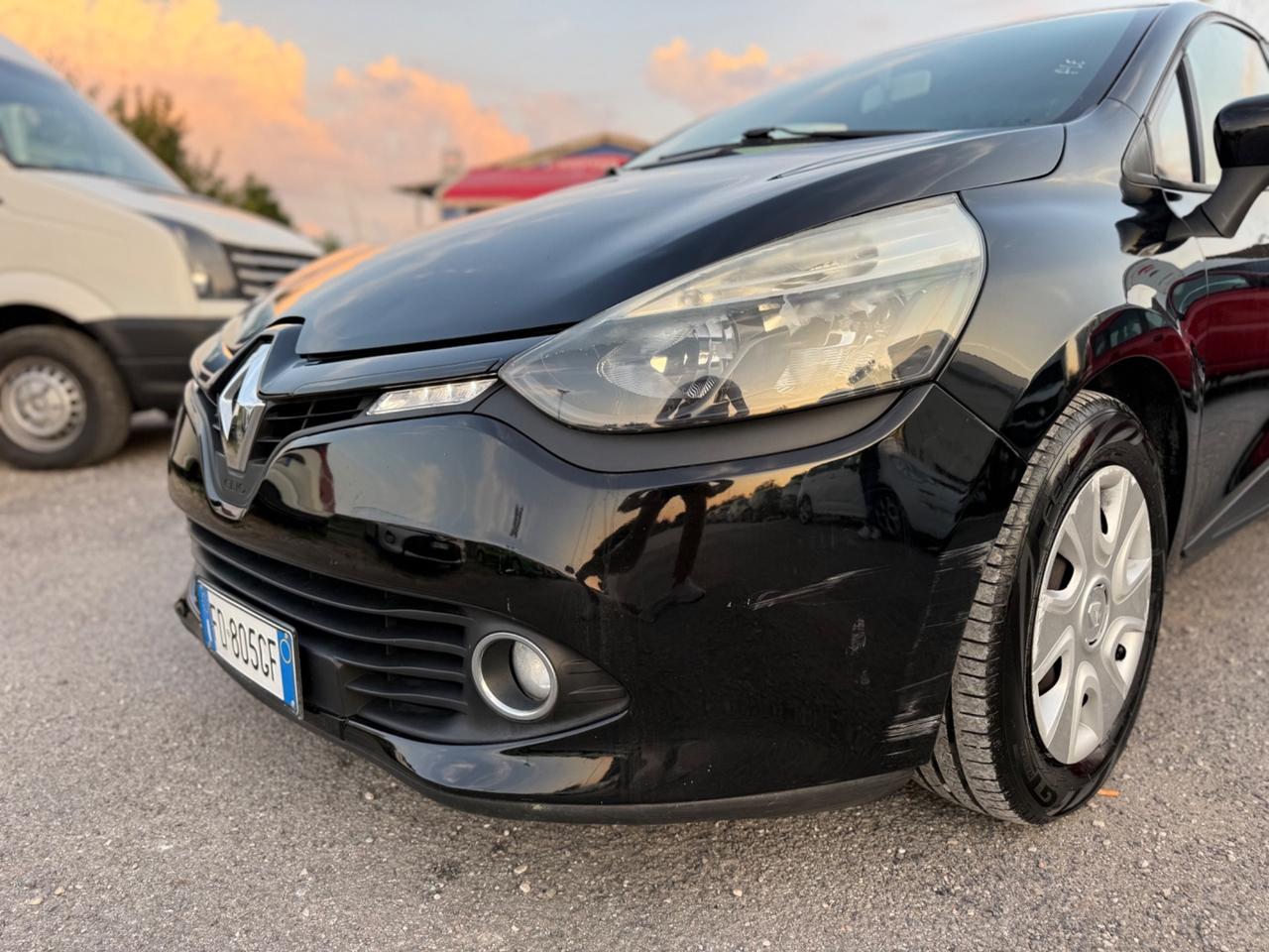 Renault Clio 1.2 75CV GPL Live