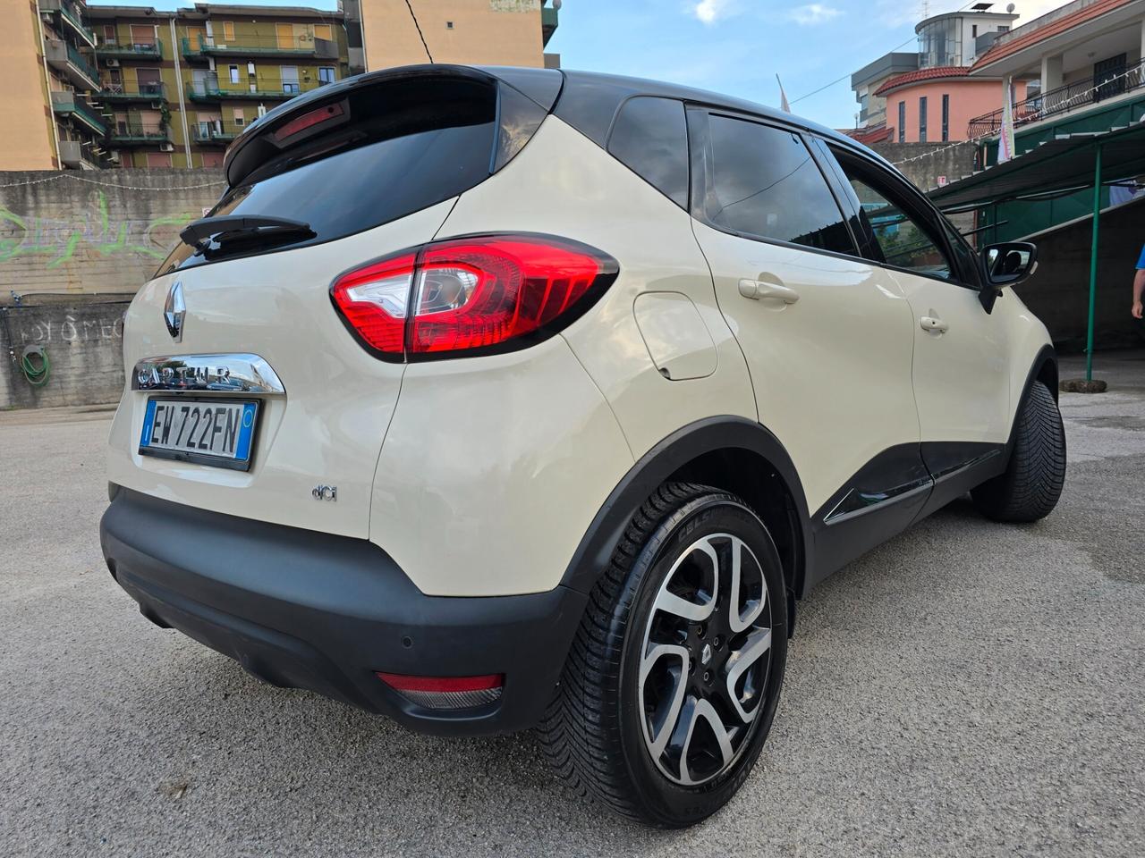 Renault Captur 1.5 dCi 90cv full full opt 2014