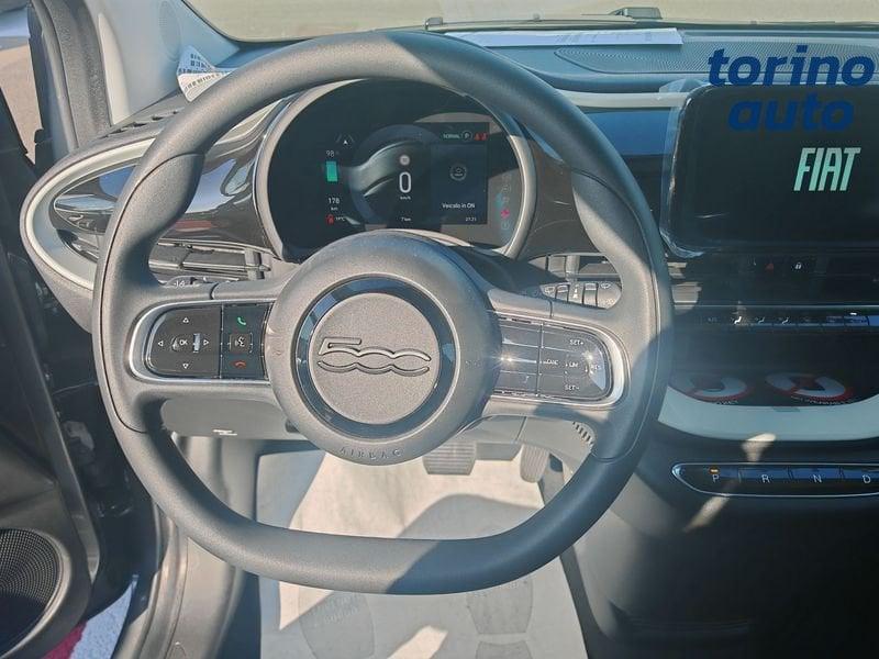 FIAT 500 Action Berlina