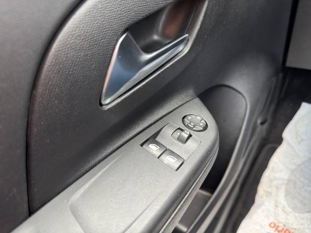 Opel Corsa 1.2 Edition s&s 75cv Con CARPLAY