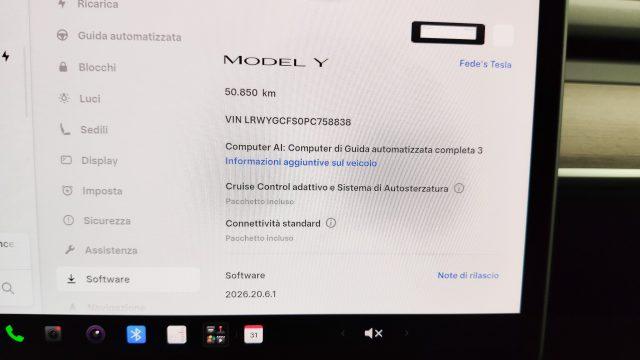 TESLA Model Y RWD