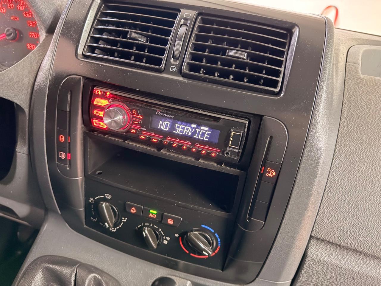 Citroen Jumpy 2.0 HDi/130cv 6Marce utile 260M.t