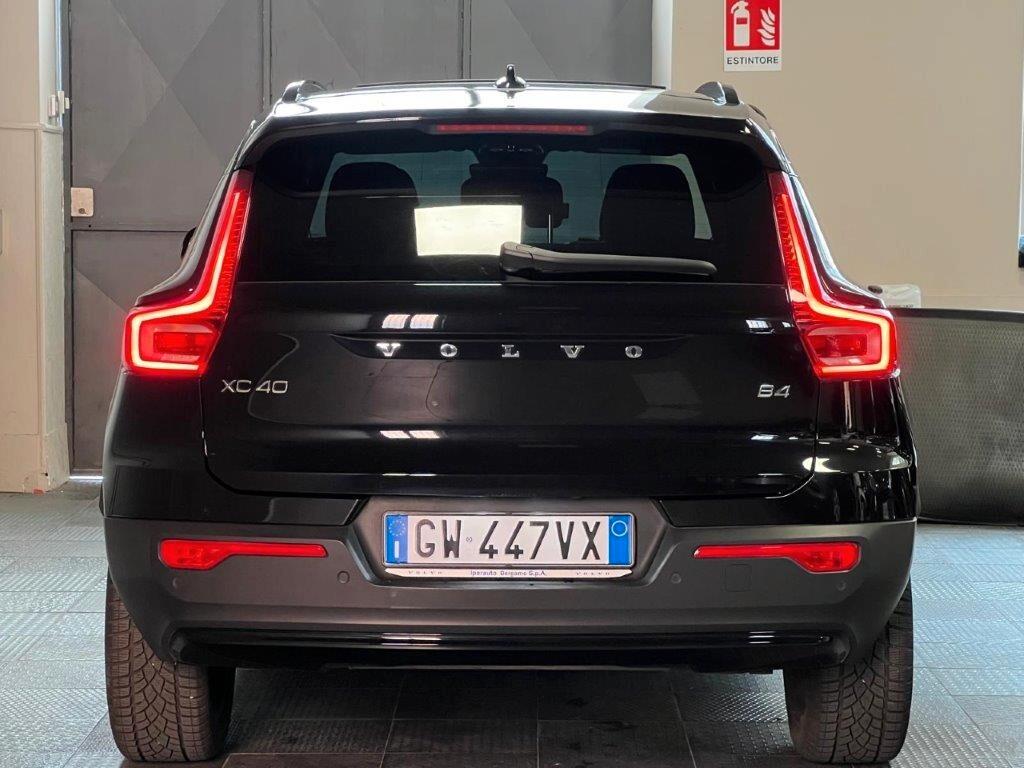 Volvo XC40 2.0 b4 Hybrid Ultra Dark 197cv