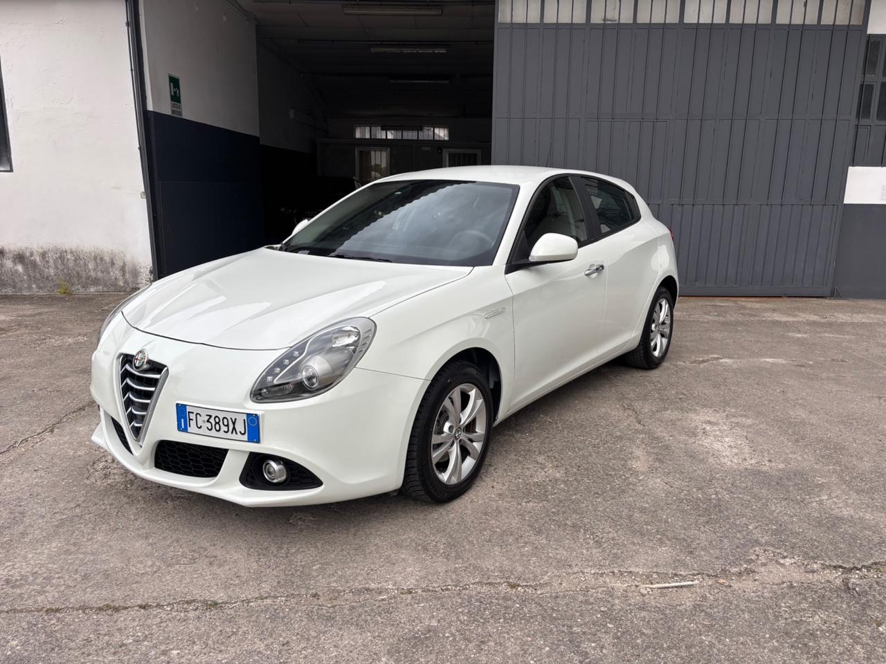 Alfa Romeo Giulietta 1.6 jtdm. Garanzia.Neopatentati