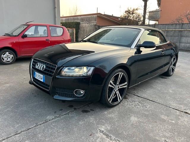 Audi A5 Cabrio 2.0 TDI F.AP. Ambiente