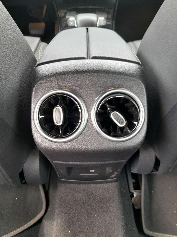 Mercedes-Benz Classe A A 180 d Automatic IVA ESPOSTA PREZZO PROMO CON FINANZIAMENTO