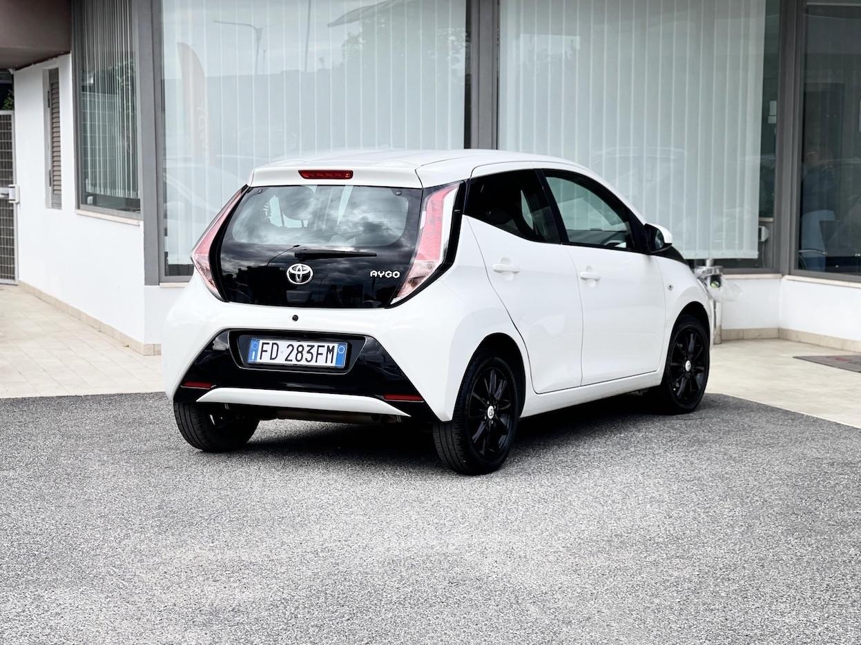 Toyota Aygo 1.0 Benzina 69CV E6 Neo. - 2016