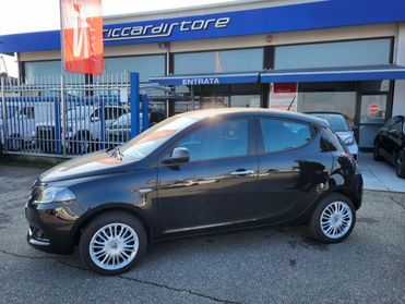 LANCIA Ypsilon 1.2 69 CV Gold