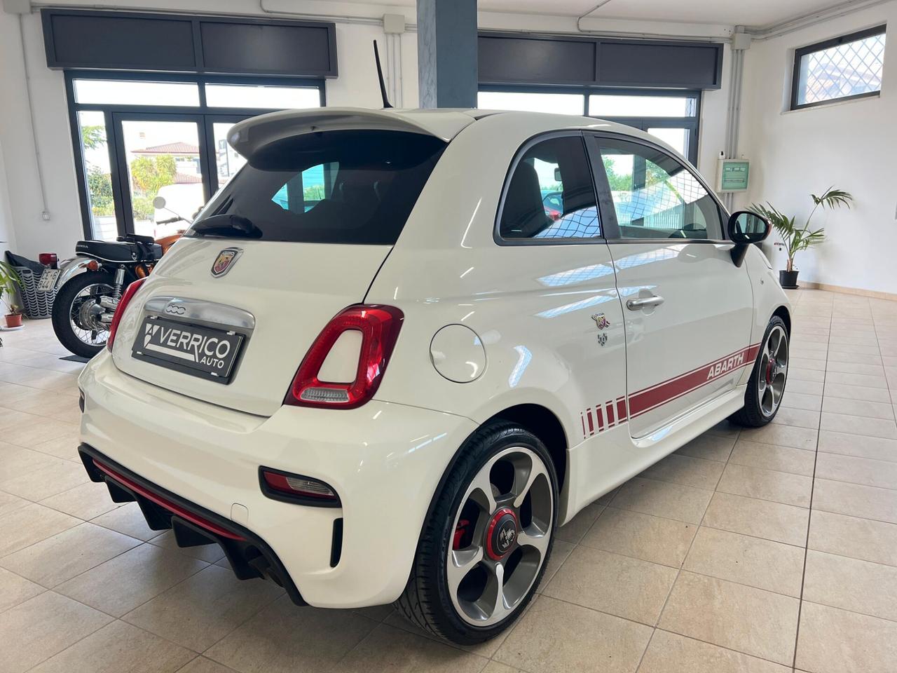Abarth 595 1.4 Turbo T-Jet 145 CV