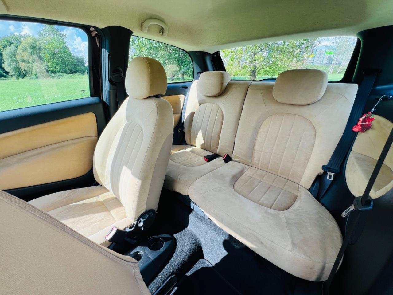 Lancia Ypsilon 1.2 Platino