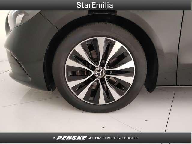 Mercedes-Benz B 180 B 180 d Automatic Sport