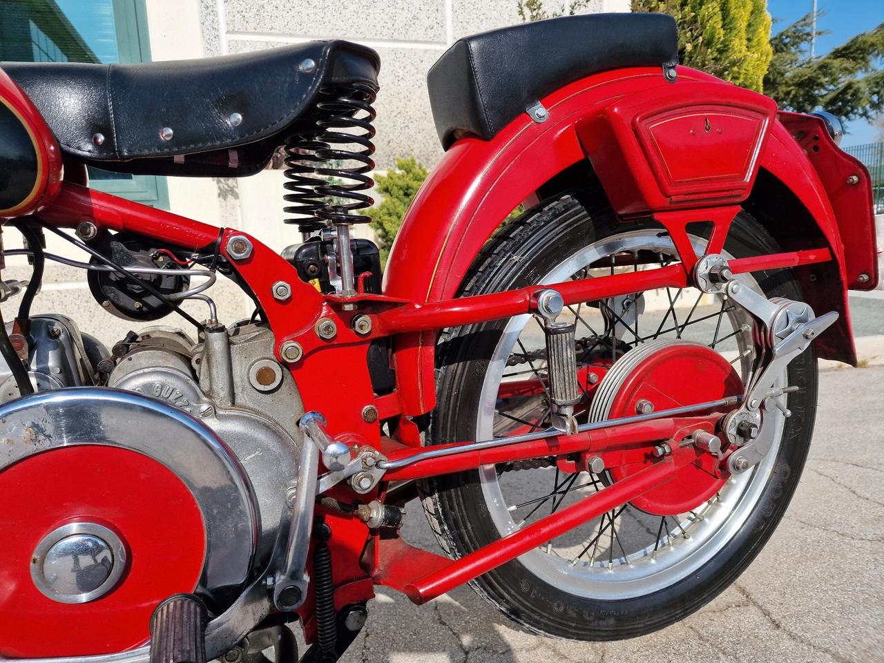 Moto Guzzi Airone 500CC TARGA ORO COMPLETAMENTE ORIGINALE