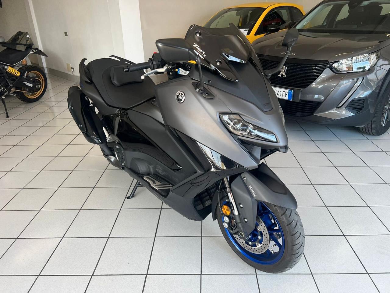 Yamaha TMAX 560