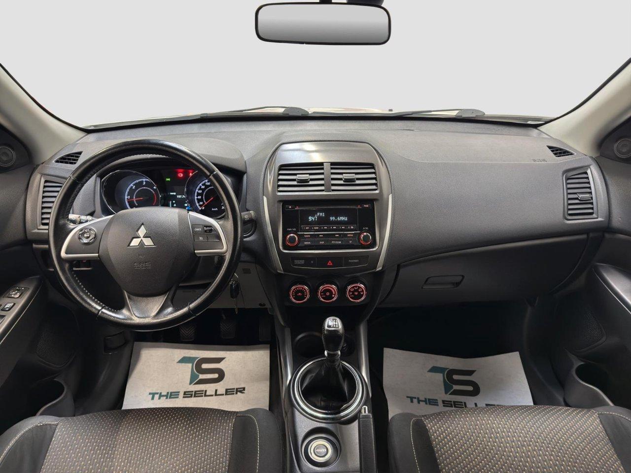Mitsubishi ASX 1.8 Invite 4wd FL