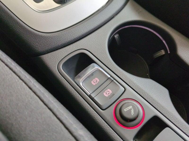 Audi Q3 2.0 TDI 150cv quattro Stronic Sport