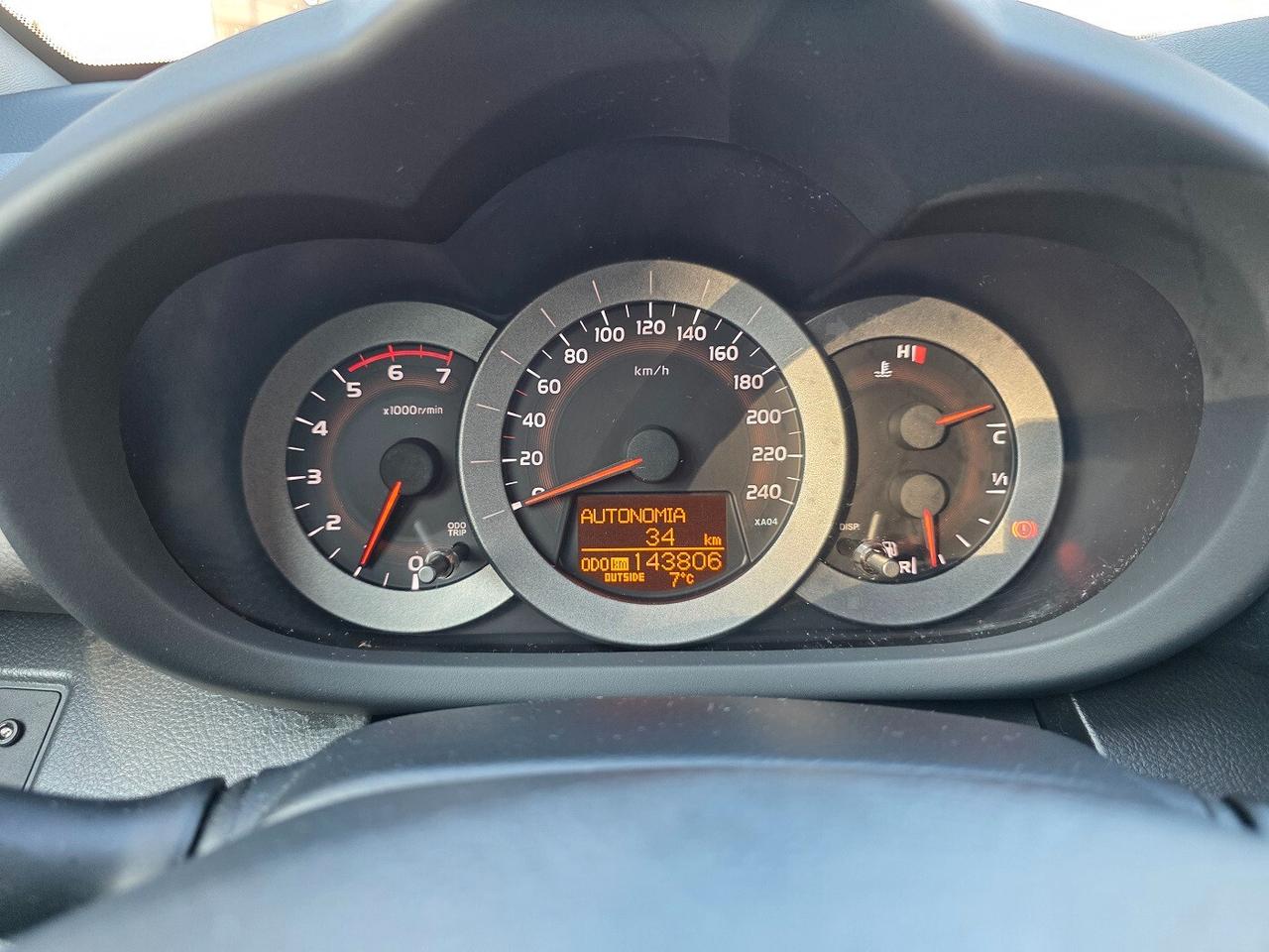 Toyota RAV 4 2.2 D-4D 177 CV Luxury