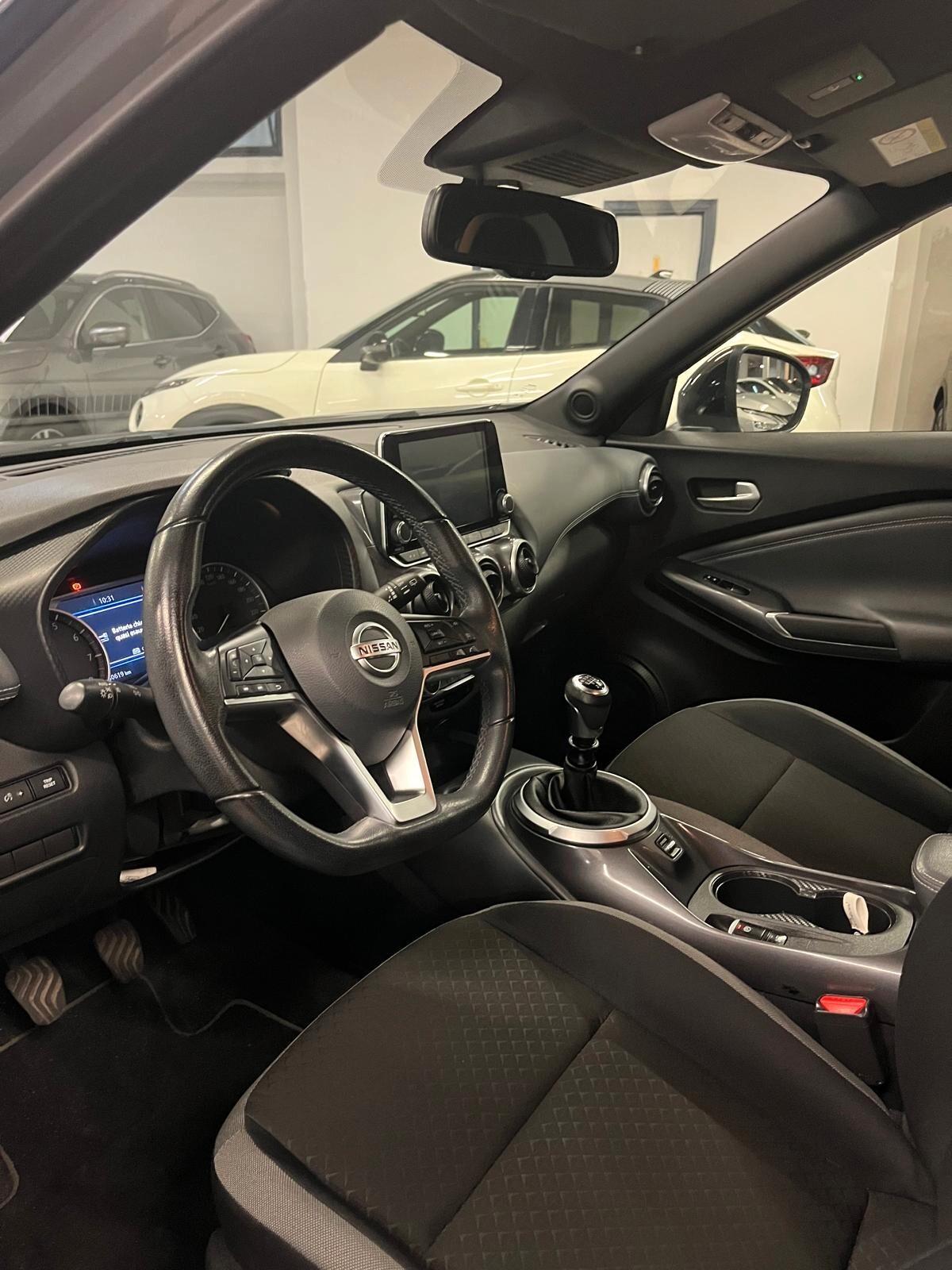 Nissan Juke 1.0 DIG-T 114 CV N-Connecta