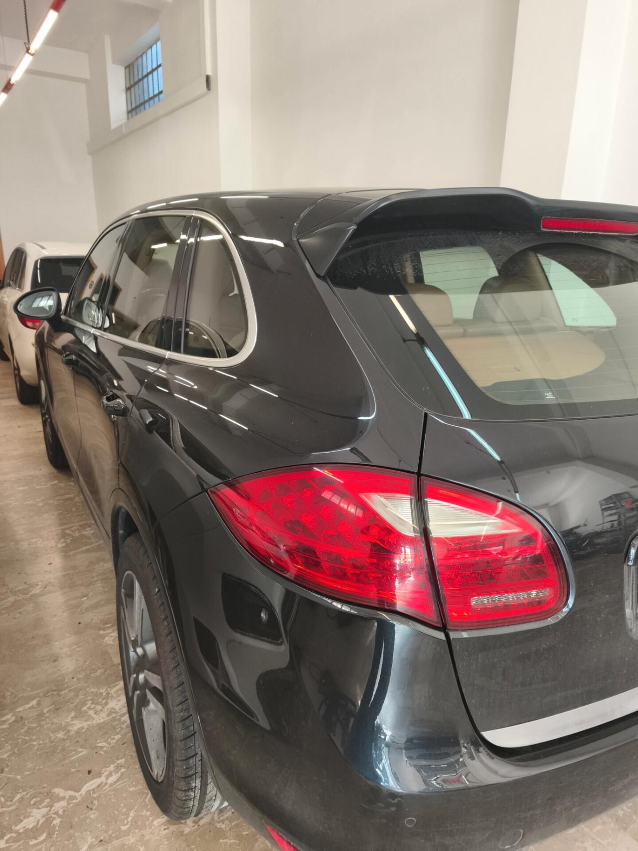 Porsche Cayenne 3.0d