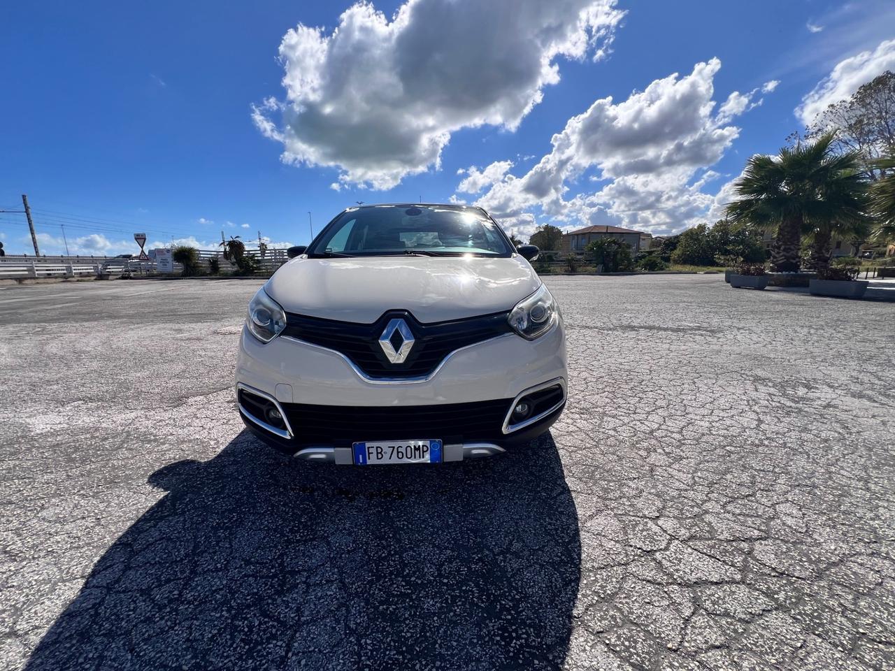 Renault Captur dCi 8V 90 CV EDC Start&Stop Energy Iconic