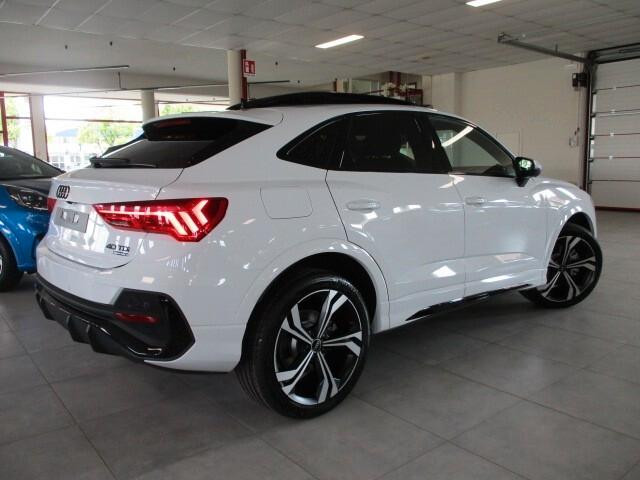 Audi Q3 SPB 40 TDI quattro S-Tronic Blackline 193CV