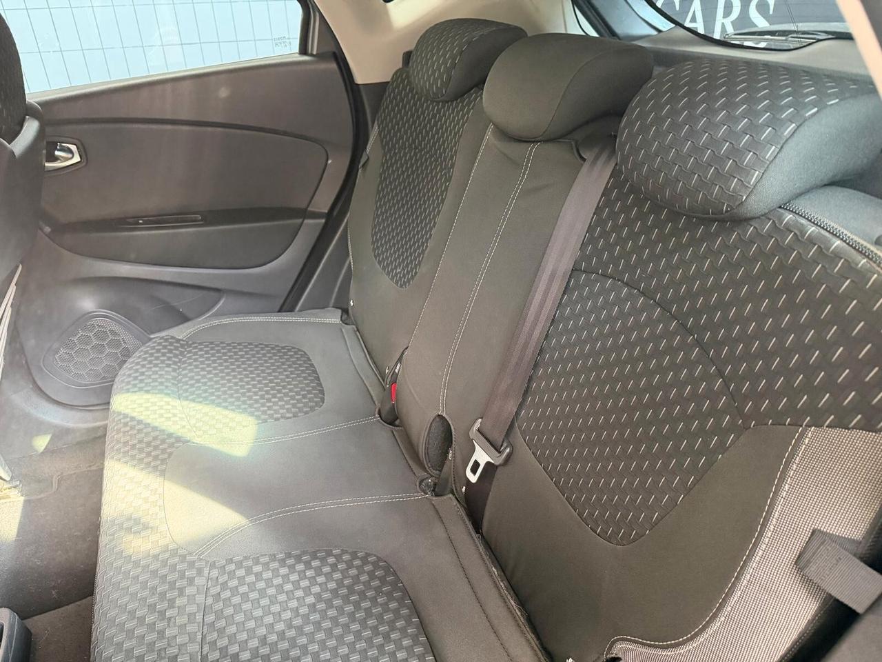 Renault Captur dCi 8V 90 CV EDC Initiale Paris